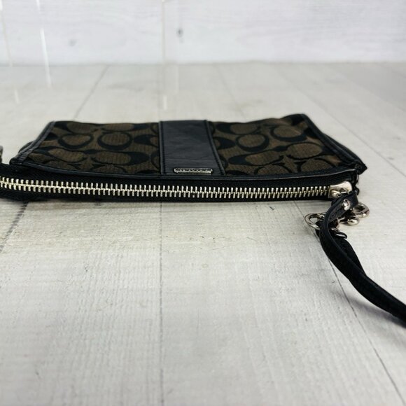 Coach Signature Jacquard Black Leather Trim 8"x4.5" Zip Pouch Wristlet Clutch - Picture 6 of 14